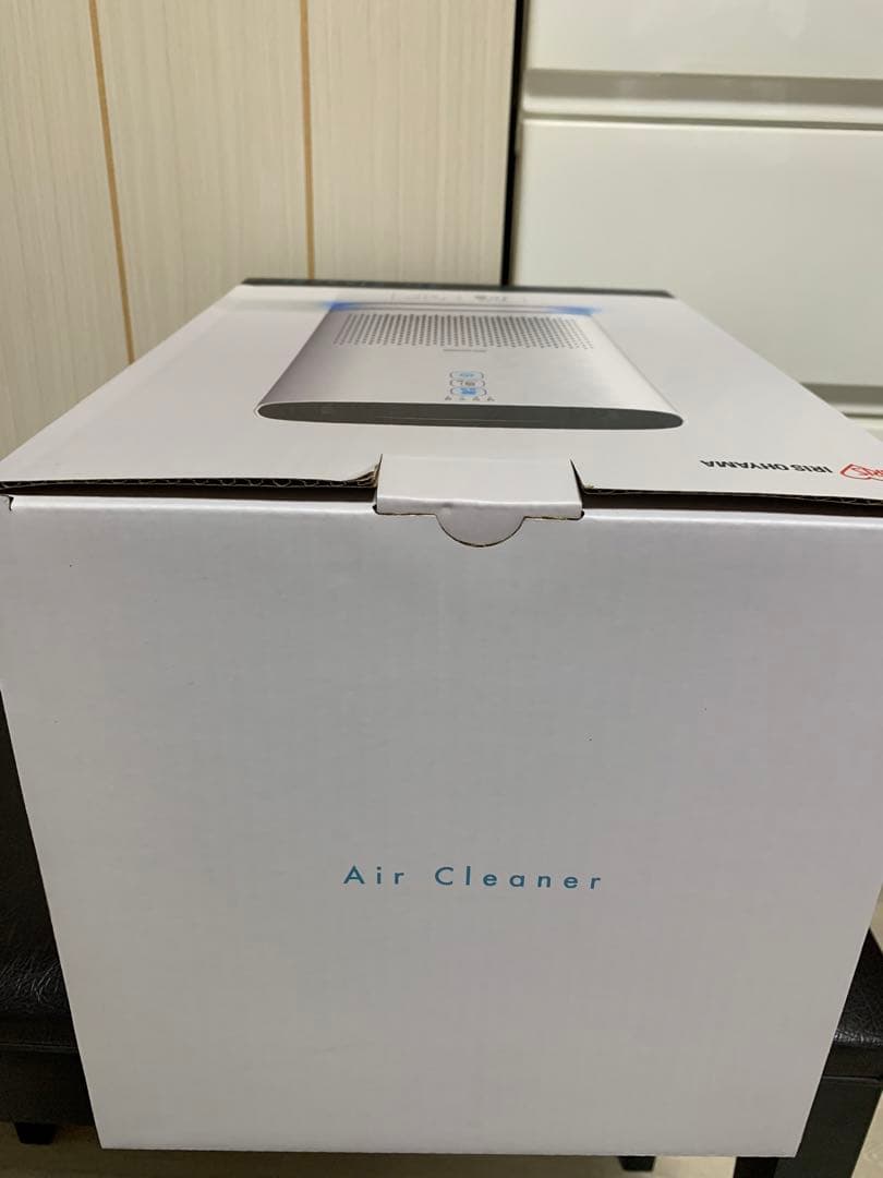 【新品未使用】アイリスオーヤマ 空気清浄機10畳 IAP-A25-W