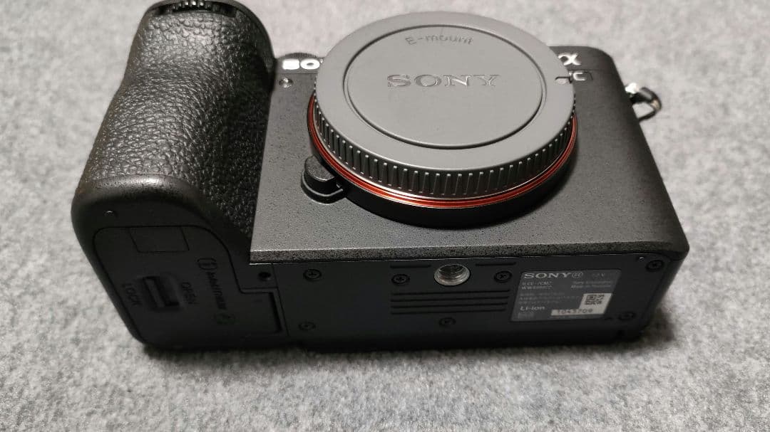 SONY ミラーレス一眼 a7c2 ボディ単体 美品