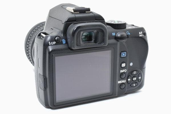 ペンタックス PENTAX K-Rレンズキット　《ショット数1543回》