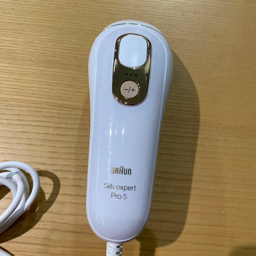 BRAUN Silk expert Pro5 脱毛器 E135
