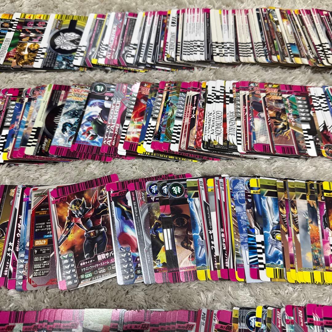 仮面ライダー　ガンバライド　他　500枚以上まとめ売り【6269