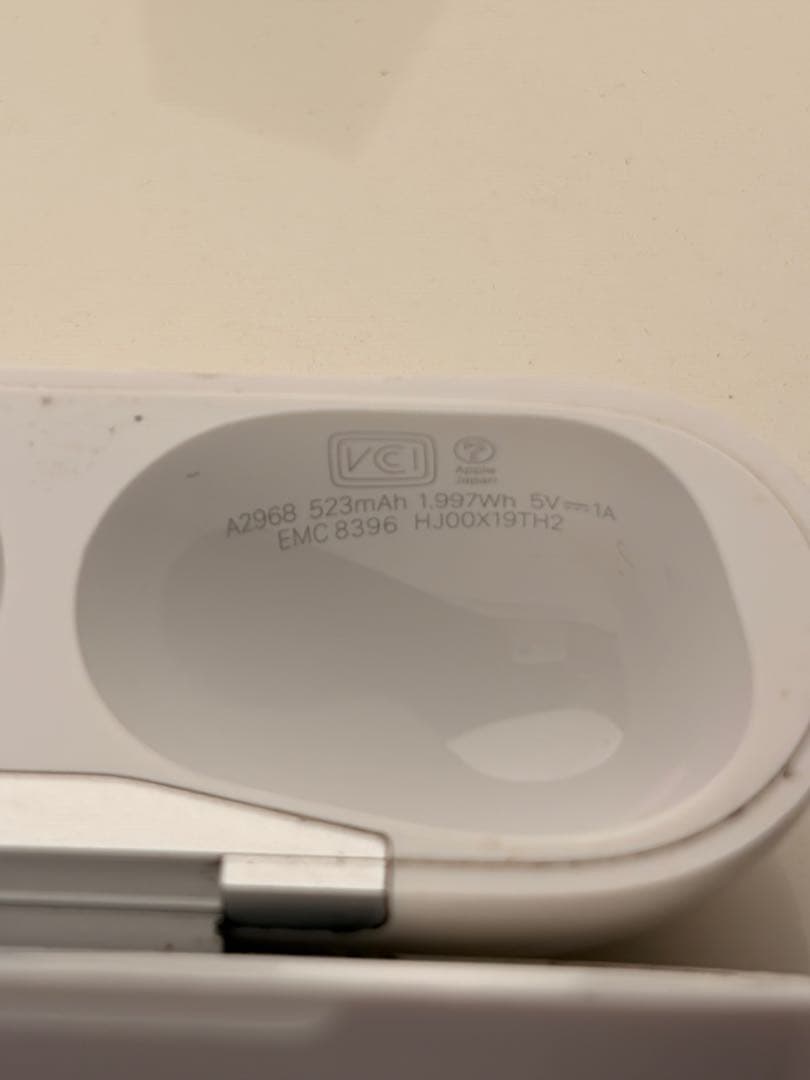 AirPods Pro 第2世代 A2968 A3047 A3048