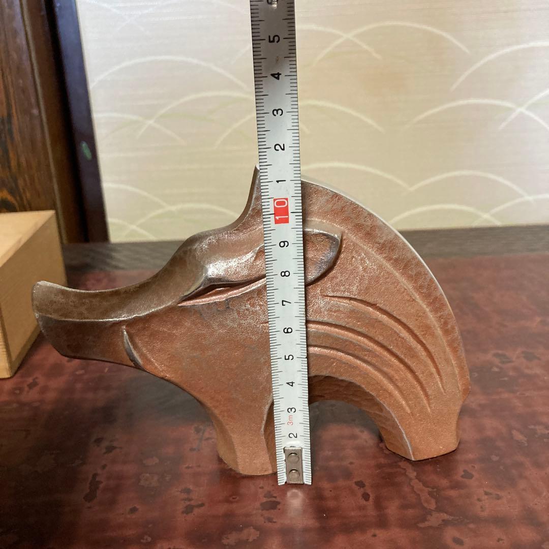 金属工芸品　亥　置物　小林尚珉　鋳銅槌目　美品