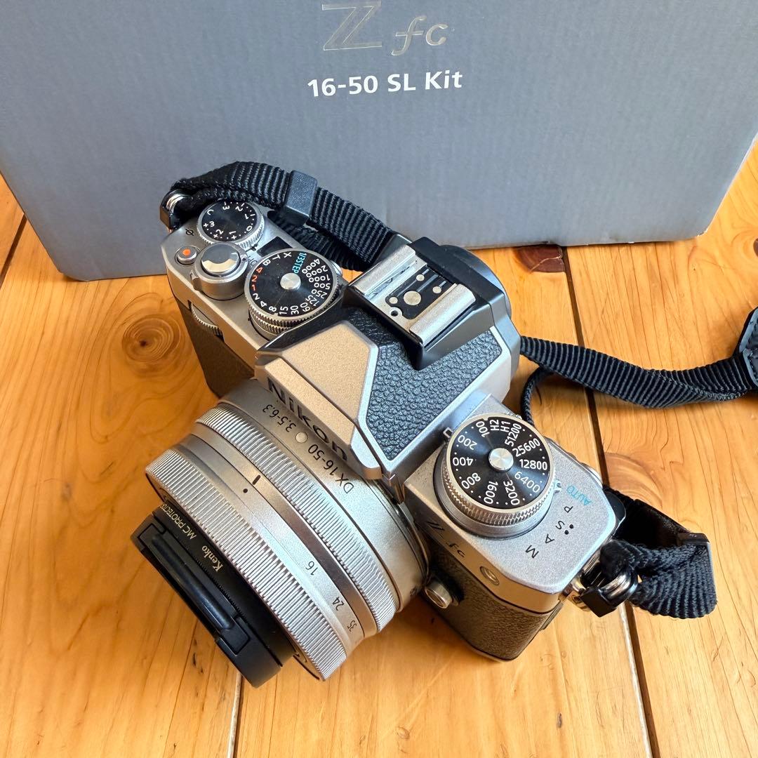 【美品】Nikon Z fc Kit 本体、レンズ一式、撮影枚数提示