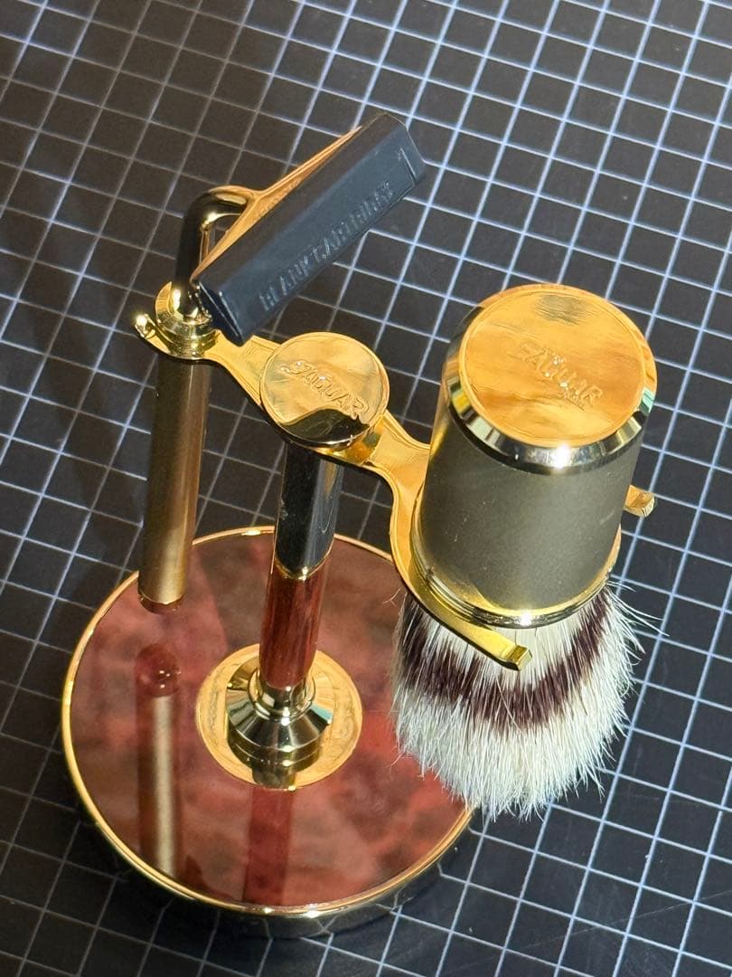 JAGUAR メンズシェービングセット ゴールド