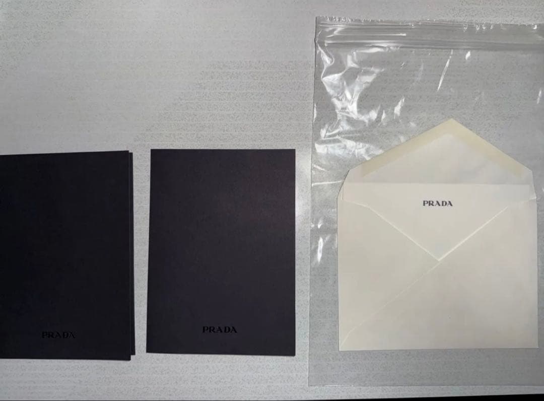PRADA プラダ iPhone16 pro maxケース 2個セット