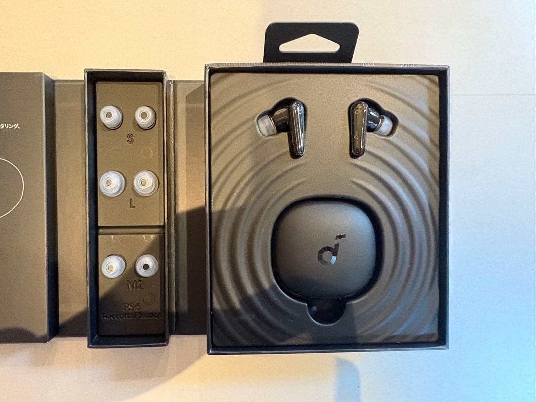 イヤホン soundcore Liberty 4