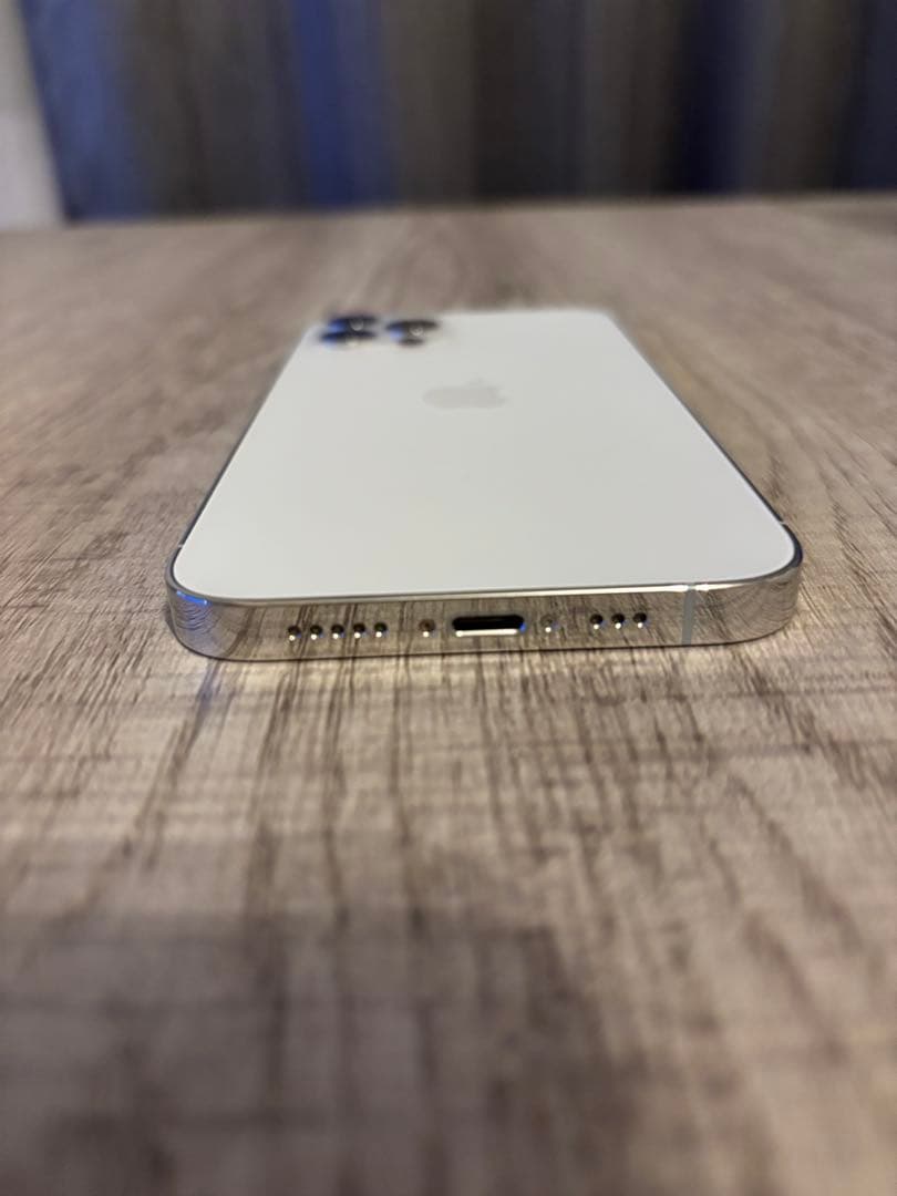 Apple iPhone 12 Pro 128GB シルバー 本体