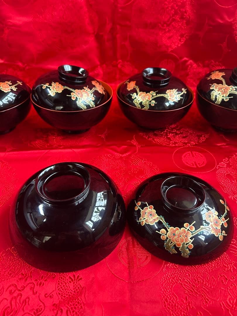 【未使用】内朱 枝梅 吸物椀 お椀 蒔絵 汁椀 金泥 手描き 蓋付き 漆器
