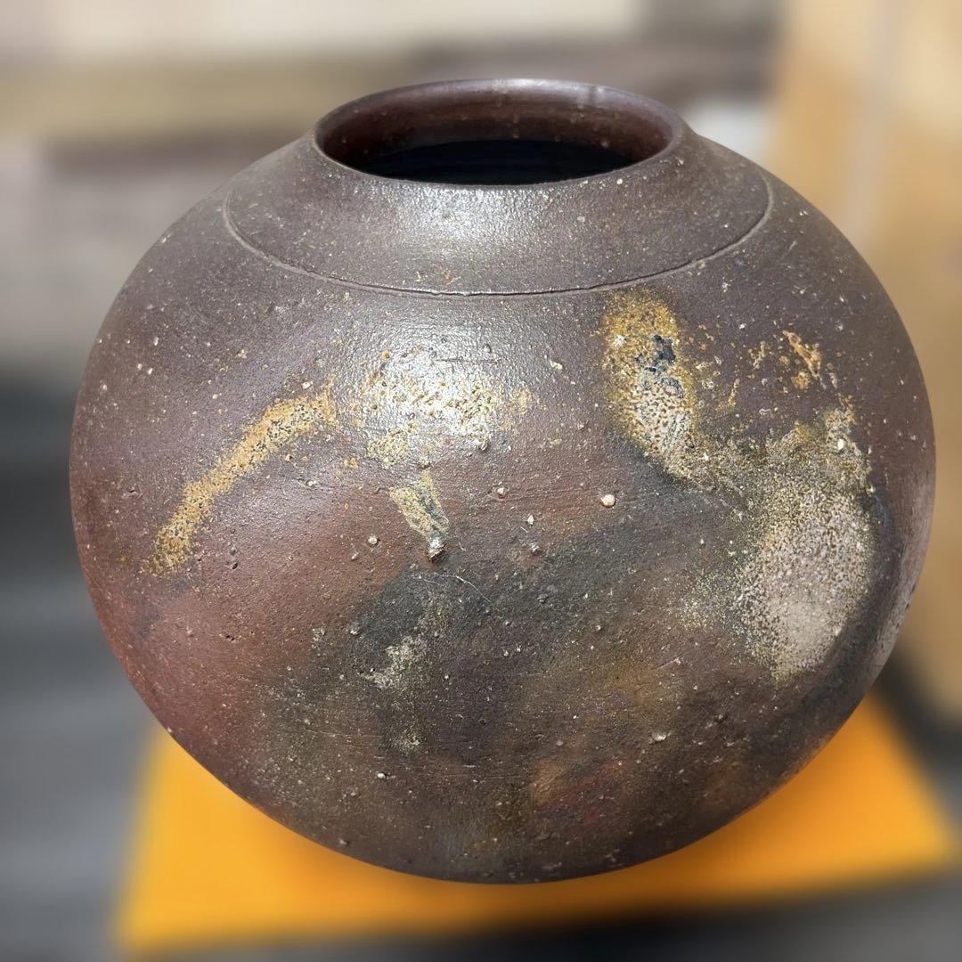備前焼　丸型陶器 木箱付き