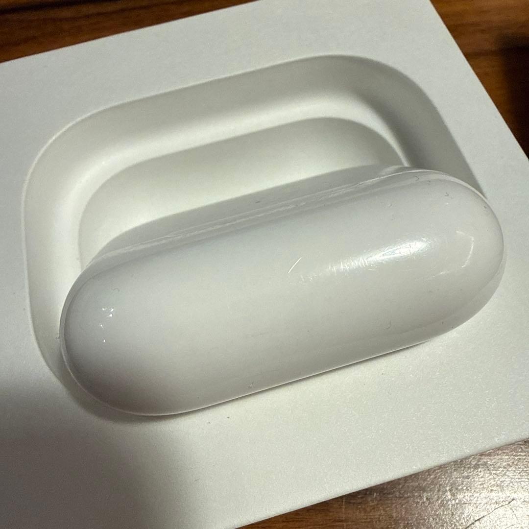 【純正品】AirPods Pro 第2世代 充電ケース ＋ 付属品完備（本体無