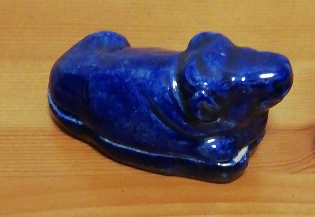 楽焼　弘入？作　牛　香合　共箱　茶道具