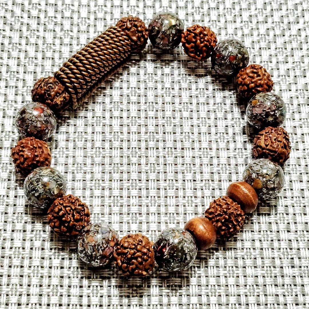 トリプルバイブレーションブレスレット テンソルリング ルドラクシャ オルゴナイト