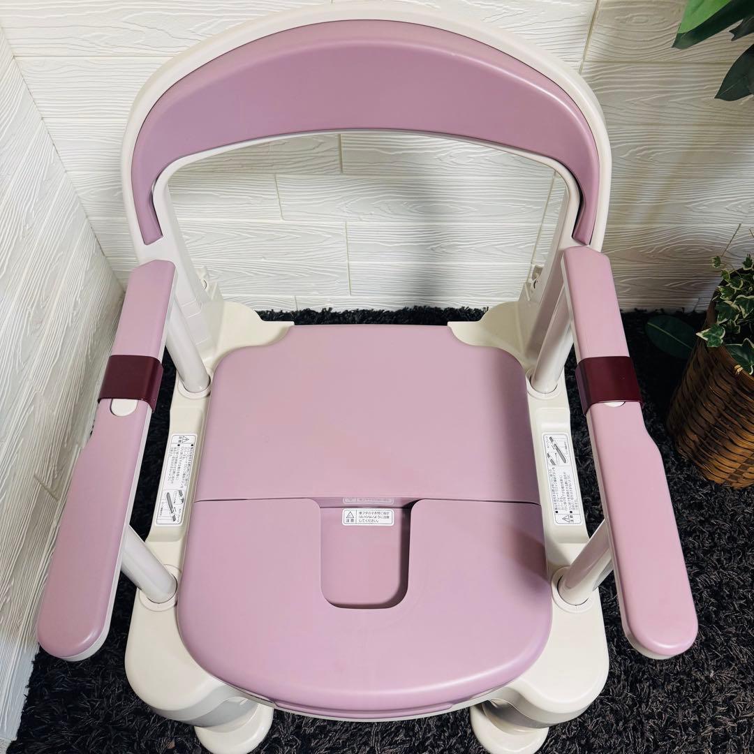 Panasonicポータブルトイレ座楽ラフィーネ　PN-L30200