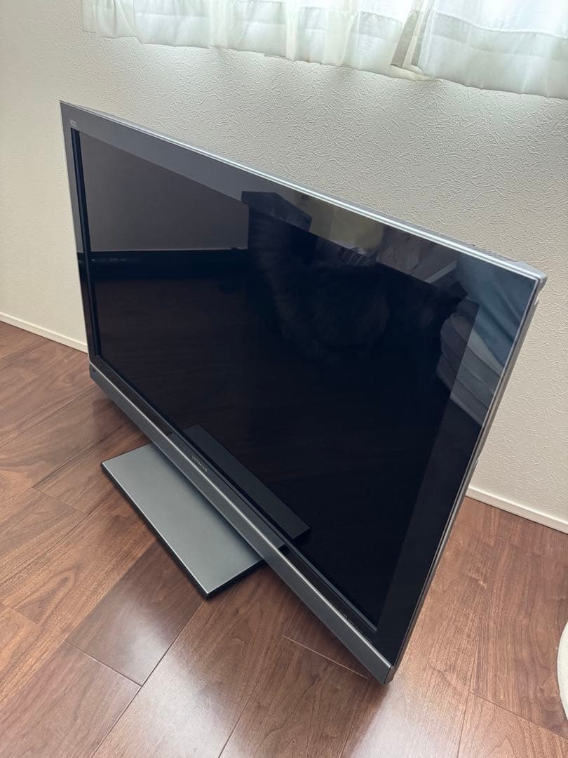 HITACHI 42型　液晶テレビ