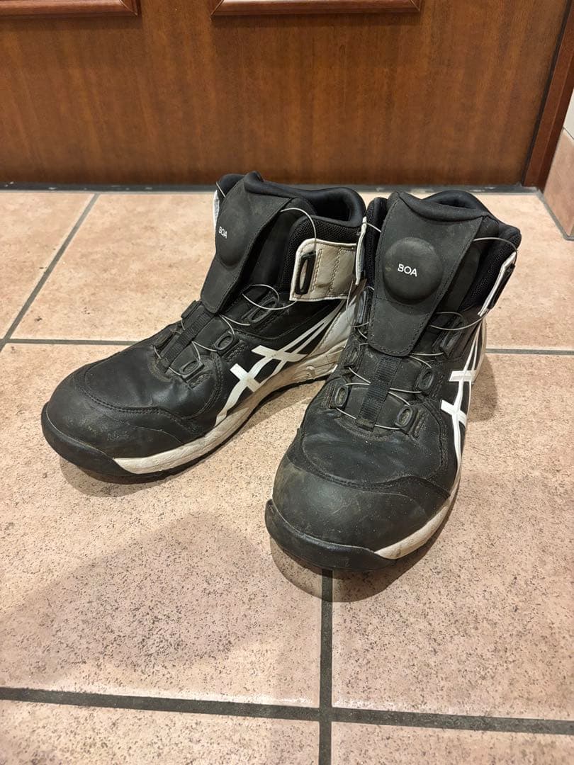 asics BOAシステム 安全靴 黒/白
