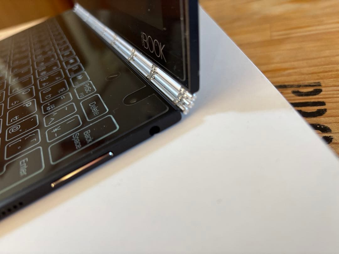 Windowsノート本体 Yoga Book with Windows
