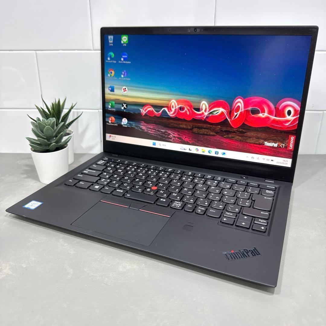 【高性能】ThinkpadX1カーボン☘8世代i7メモリ16☘️NVMe512
