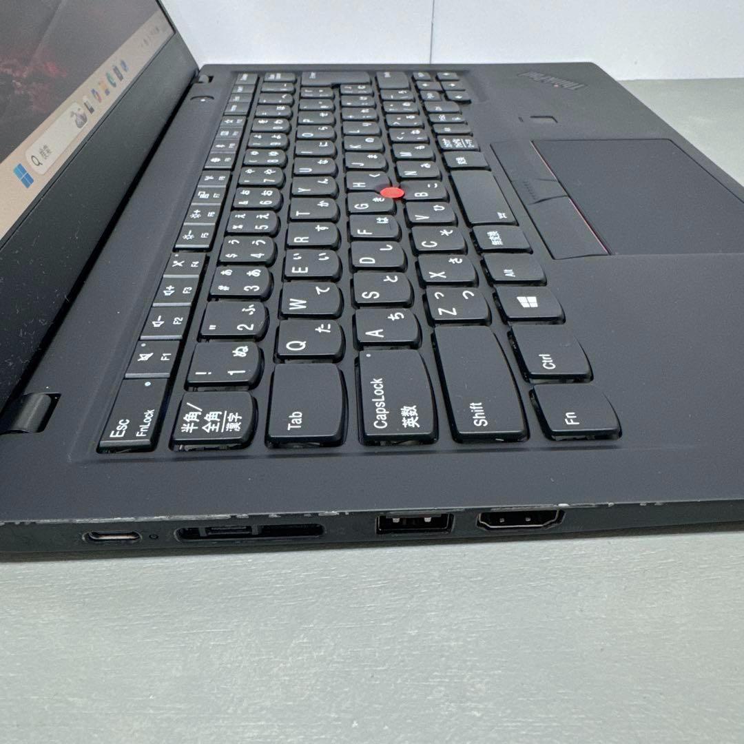 【高性能】ThinkpadX1カーボン☘8世代i7メモリ16☘️NVMe512