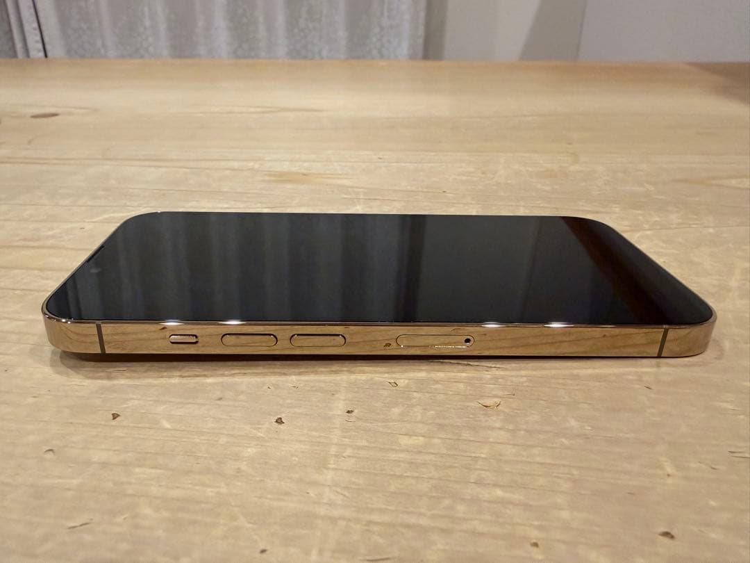 iPhone 13 Pro 本体 ゴールド 256GB