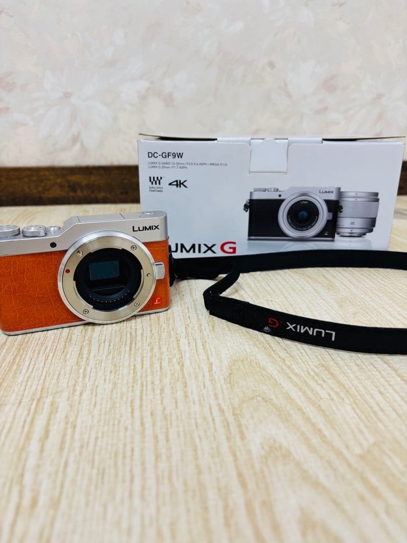 LUMIX DC-GF9W ダブルレンズキット オレンジ