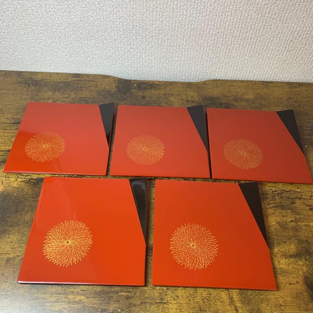 E-1 【本荘塗】伝統工芸 漆器 銘々皿 5枚セット 朱塗り 菊蒔絵 菓子皿