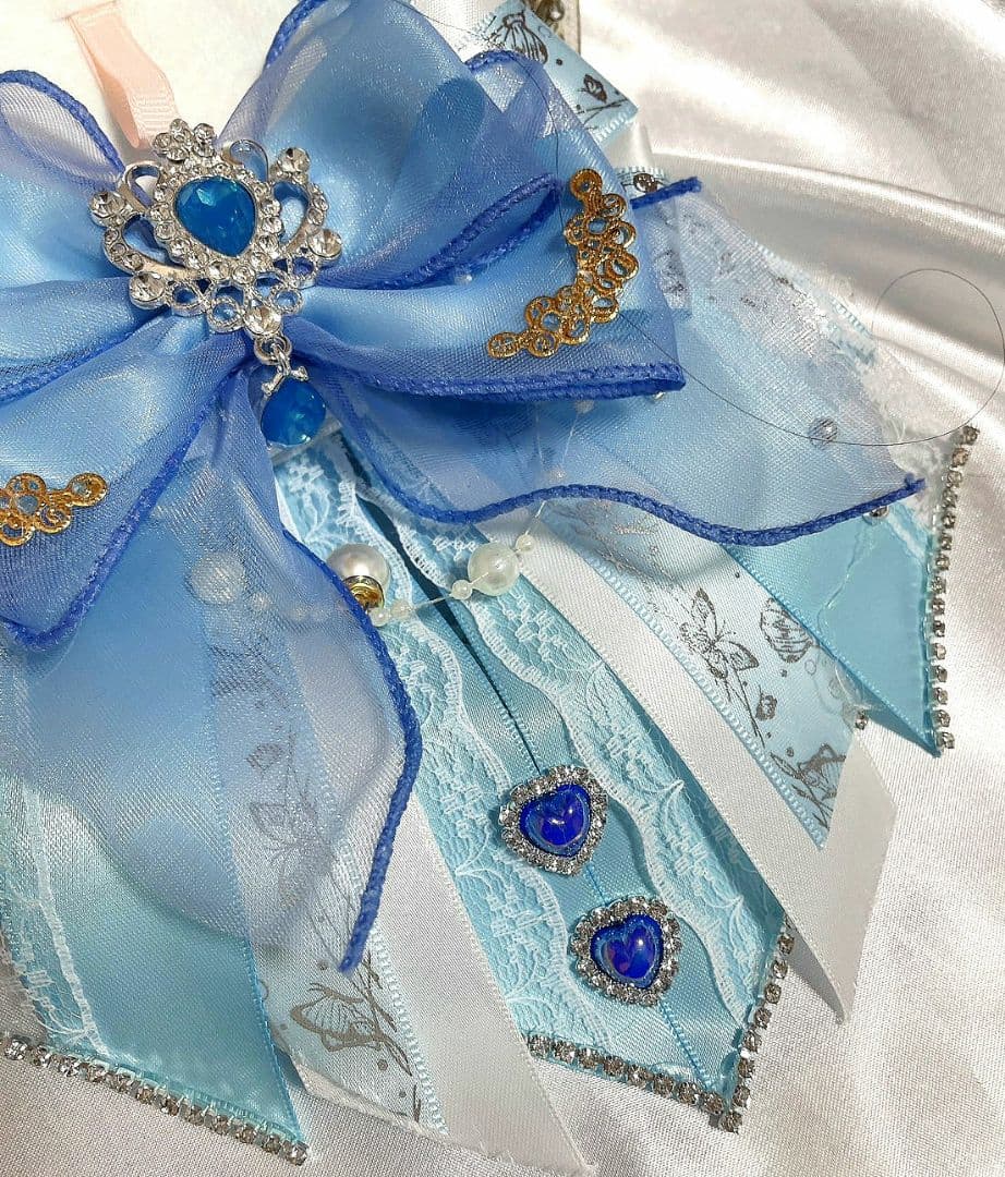 SALE❦ふわふわうさ耳痛ゴージャスロゼット❦蝶々グログラン白×紫×水色