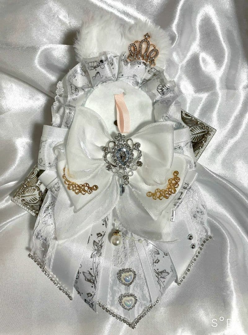 SALE❦ふわふわうさ耳痛ゴージャスロゼット❦蝶々グログラン白×紫×水色