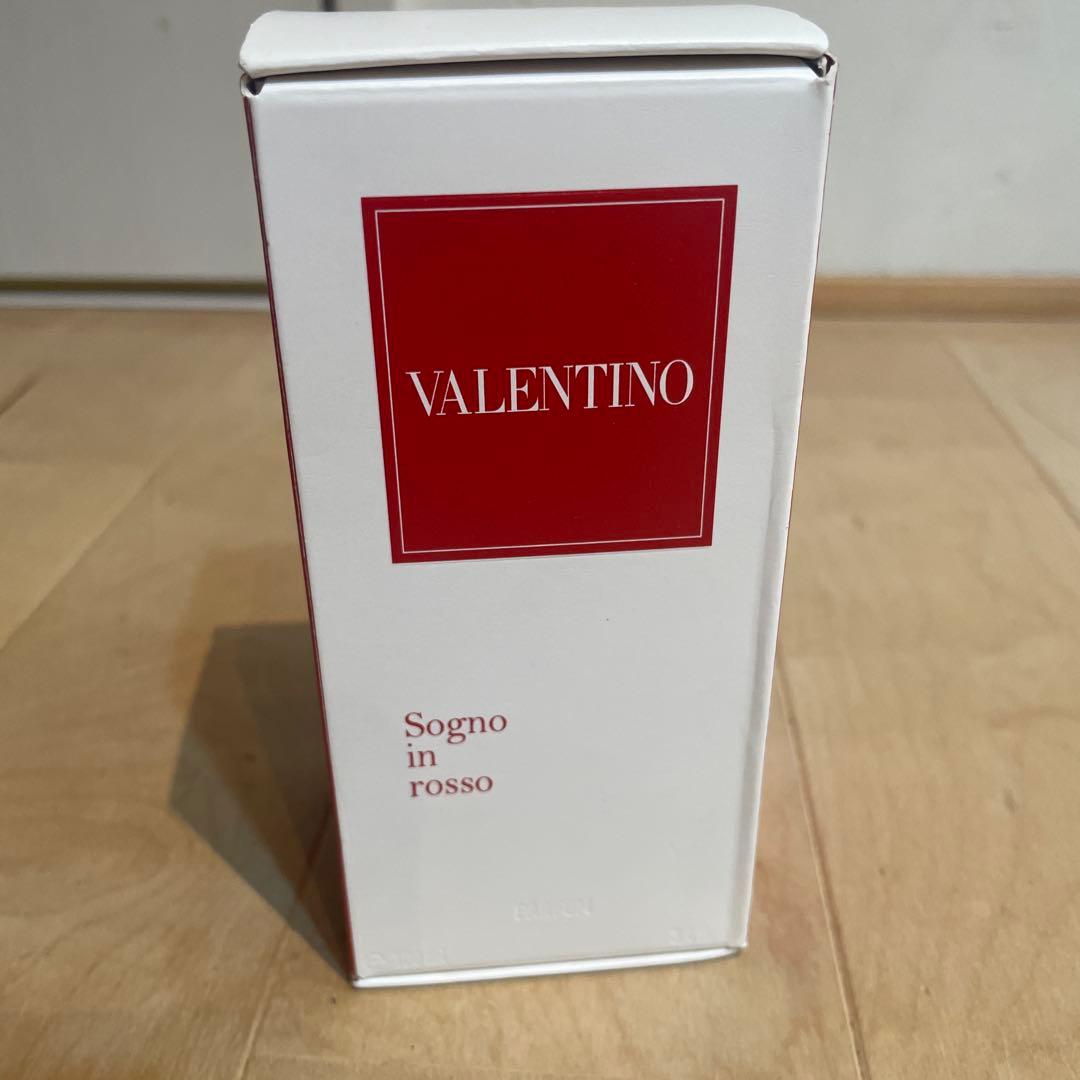 VALENTINO Sogno in rosso 香水