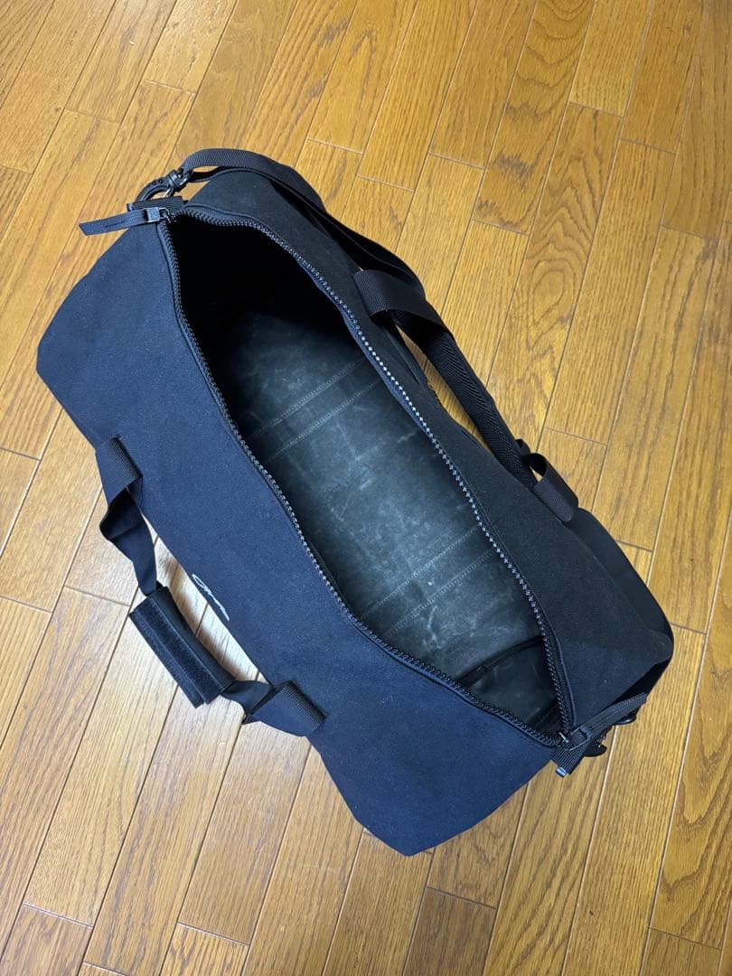 旅行かばん・小分けバッグ Corteiz HMP duffle bag