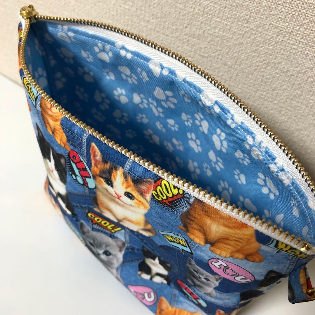 子猫　20cmポーチ　マチあり