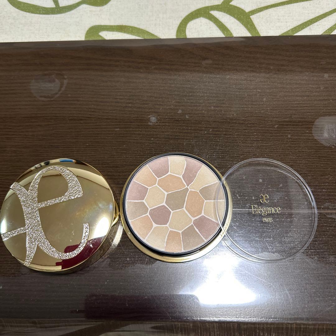 エレガンス　ラ　プードル オートチュアンス クリズィーズＶ　27g