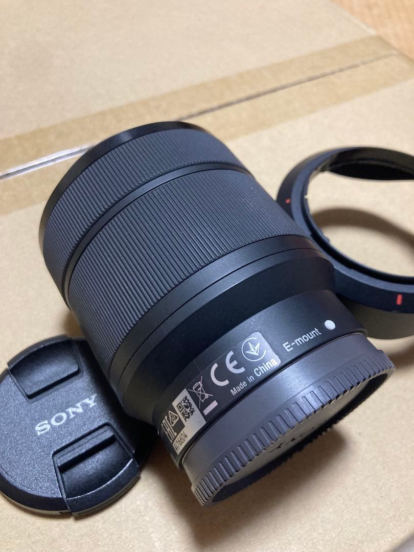 SONY Eマウント FE 28-70mm ズームレンズ　FE3.5-5.6