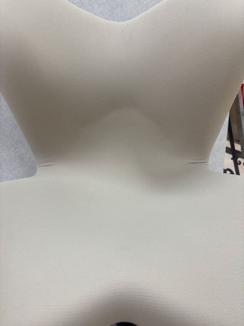 MTG　Style Chair SMC キャスター付き　骨盤矯正　ベージュ