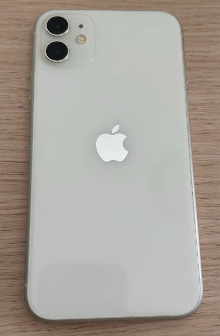 【中古品】iPhone11 64G SIMフリー