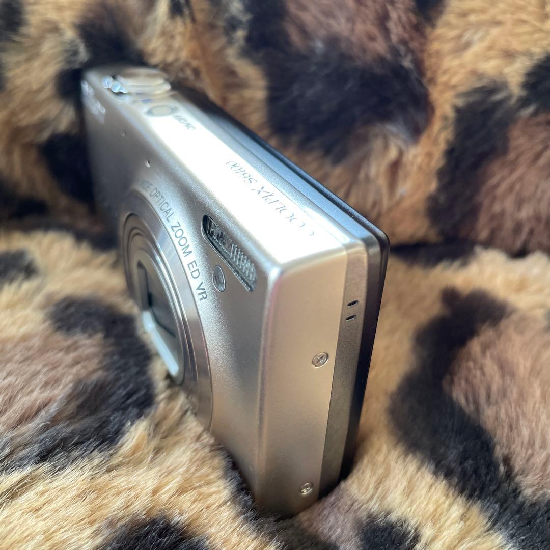 【ジャンク】Nikon COOLPIX シルバー 7倍ズーム
