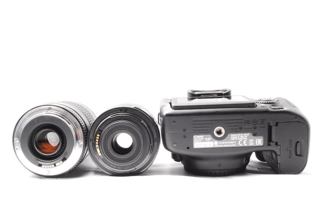 ニシ✨Wi-Fi搭載✨Canon EOS 70D✨ダブルレンズセット