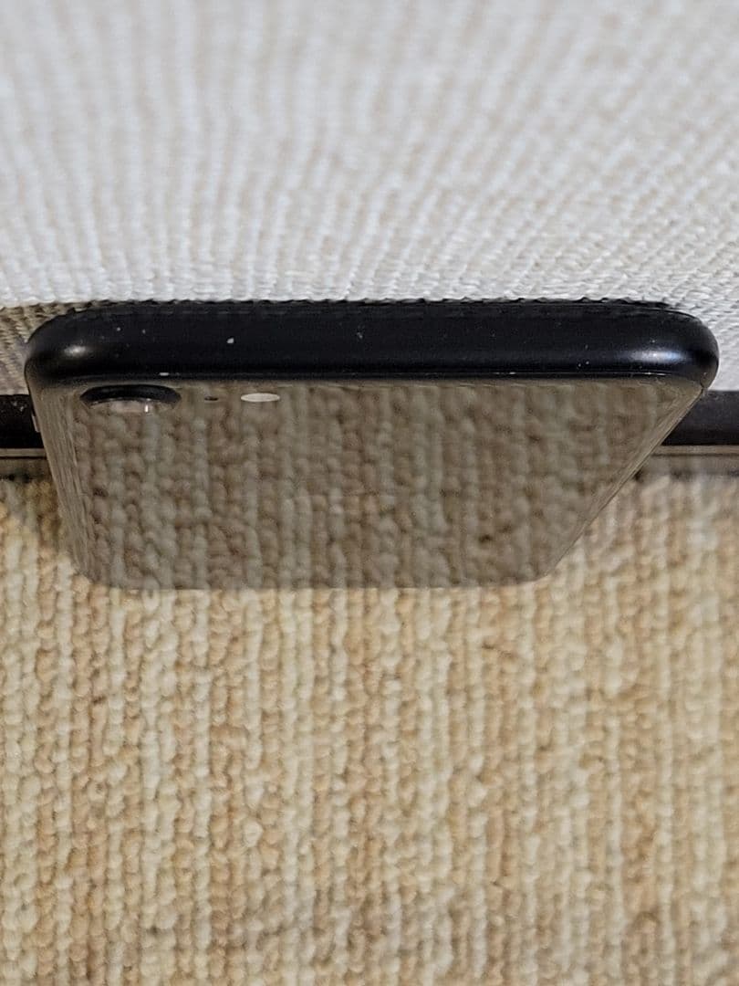 iPhoneSE 第二世代 64 GB SIMフリー