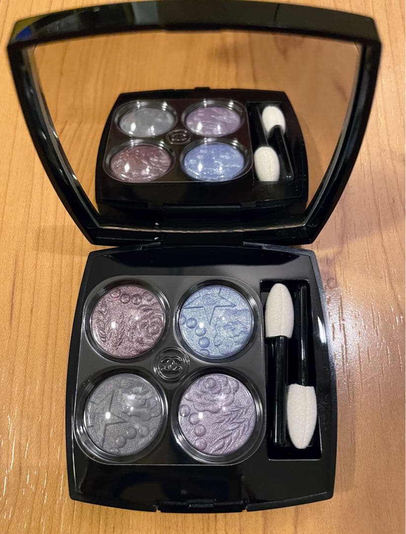 CHANEL アイシャドウ　397 2025年クリスマスコフレ