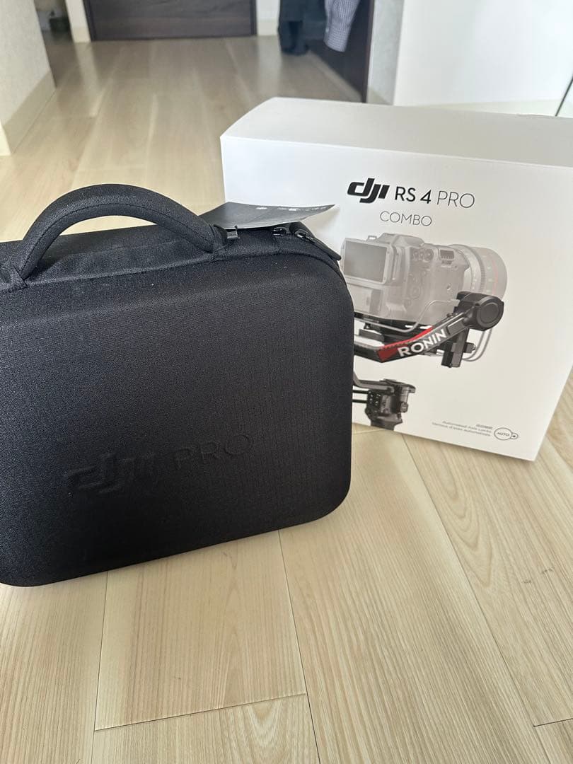 DJI RS4 Pro コンボ　ジンバル