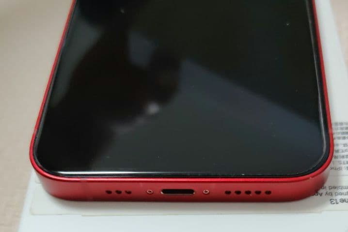 【美品】 iPhone 13 128GB （PRODUCT）RED