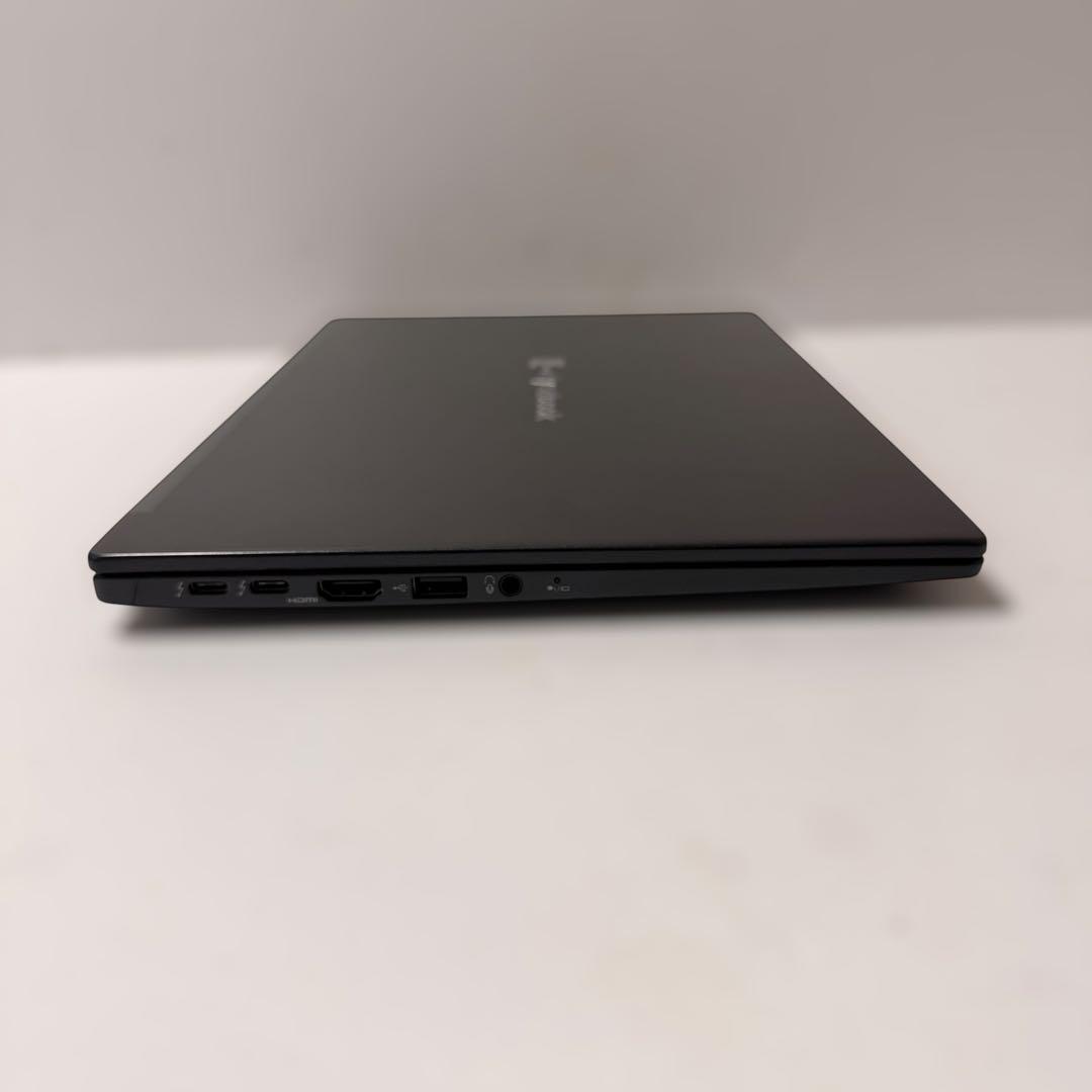 美品 dynabook G83/KW 2023年製 バッテリー最大容量97%