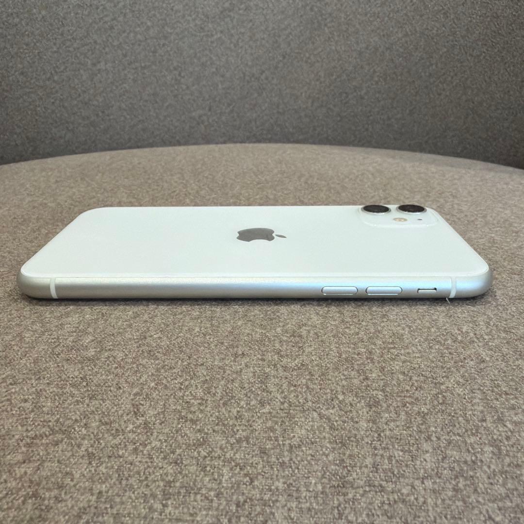 iPhone11 128GB ホワイト 箱あり 初期化済