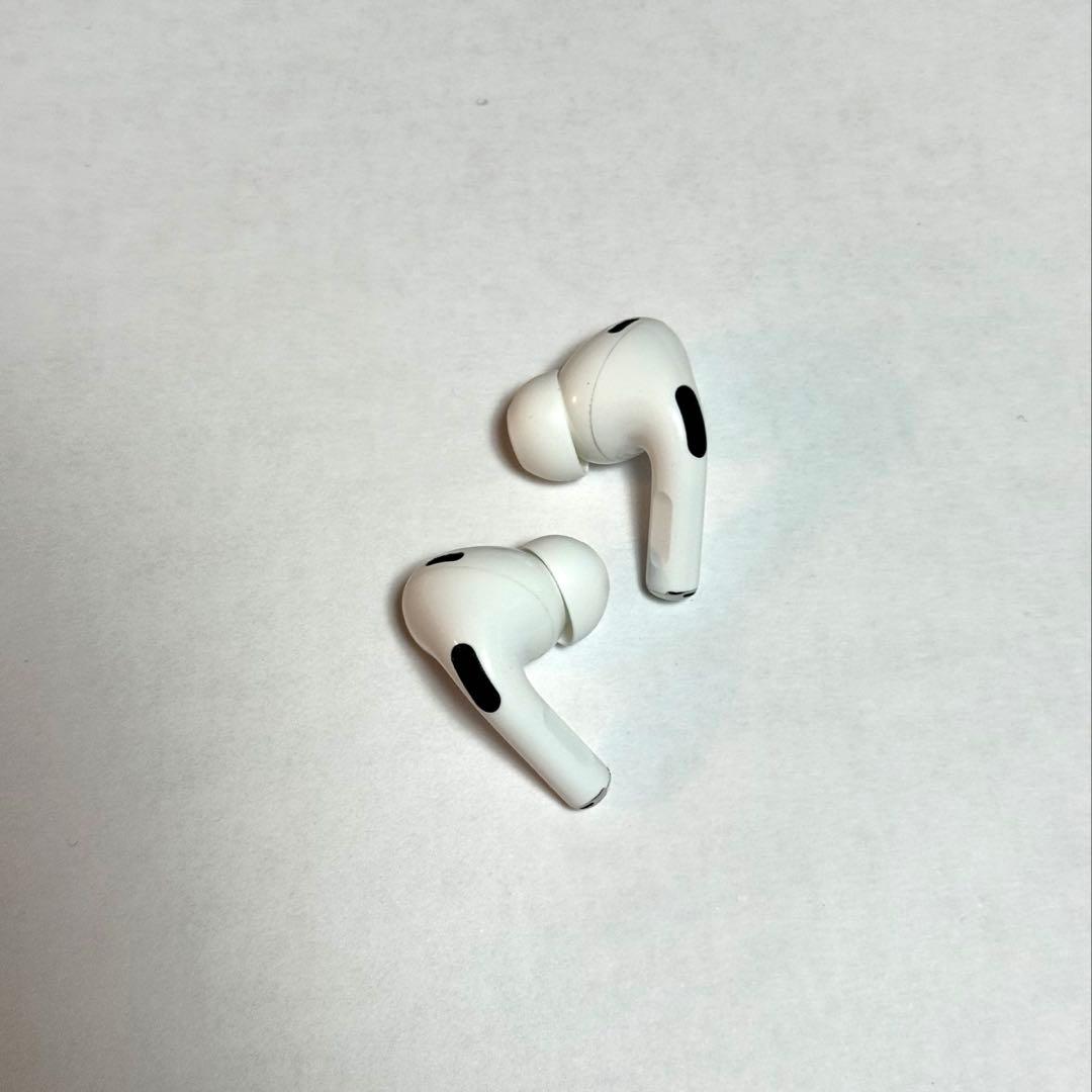 Apple AirPods Pro第2世代(Lightning)MQD83J/A