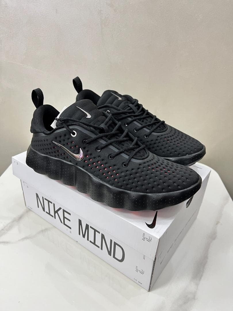 Nike Mind 002 ブラック スニーカー