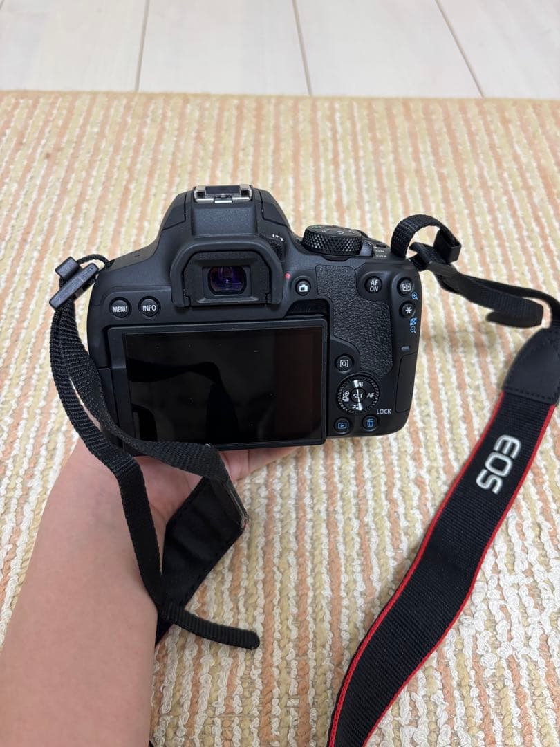Canon EOS kiss x10i ダブルズームキット
