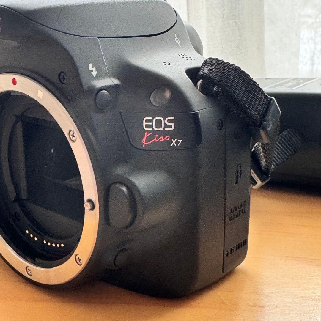 Canon EOS Kiss X7 デジタル一眼レフ　レンズセット