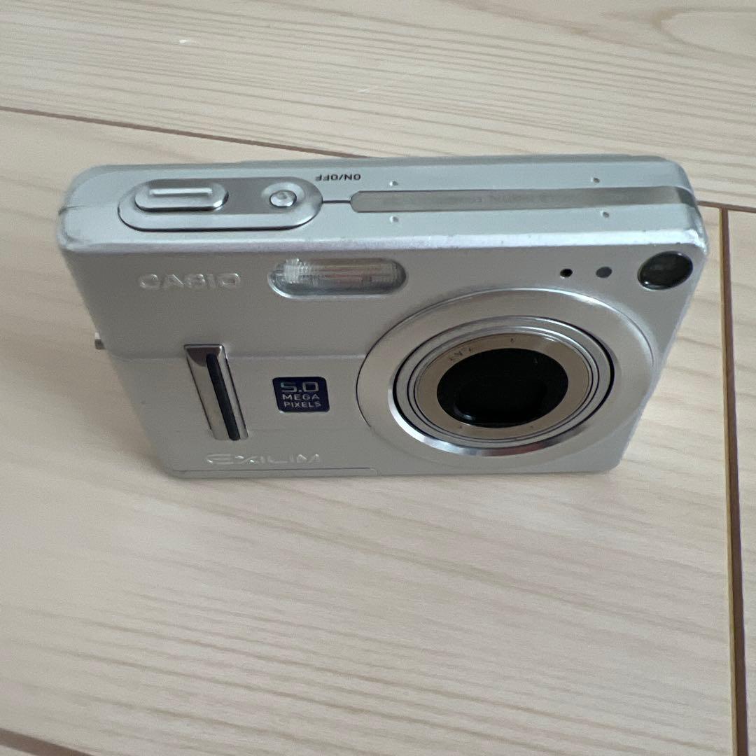 【美品】デジカメ CASIO EXILIM EX-Z55 デジタルカメラ