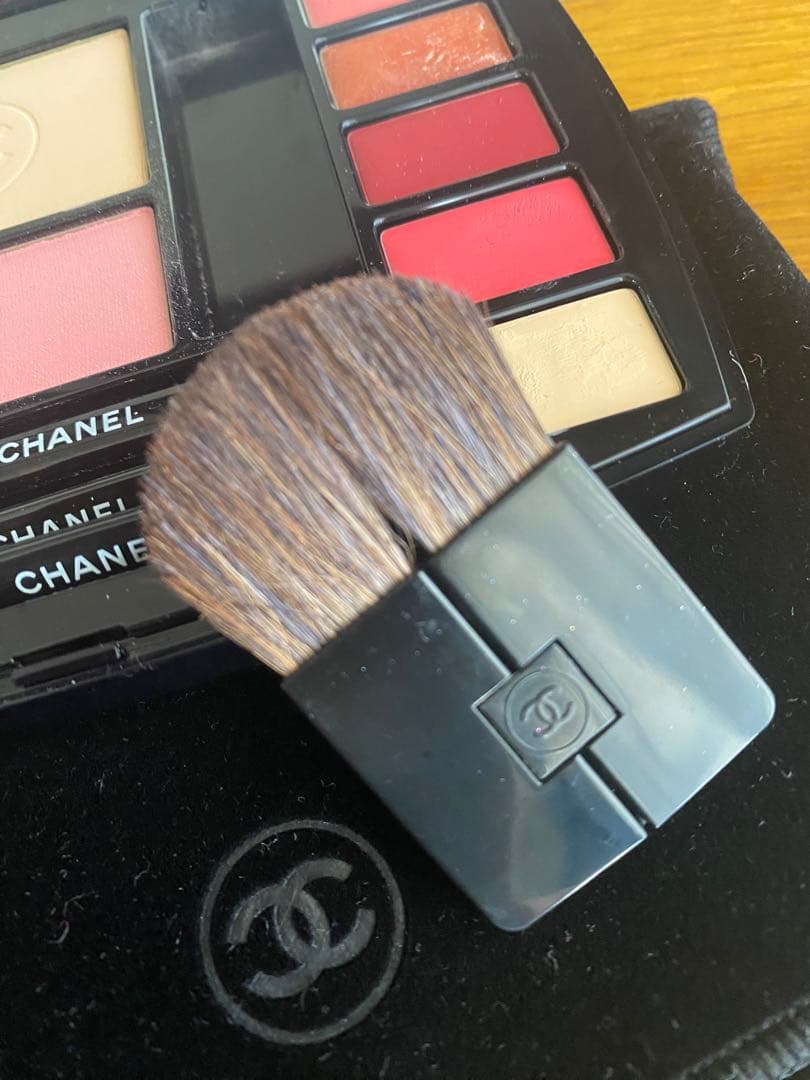 CHANEL トラベルメイクアップパレット　限定　アルティテュード