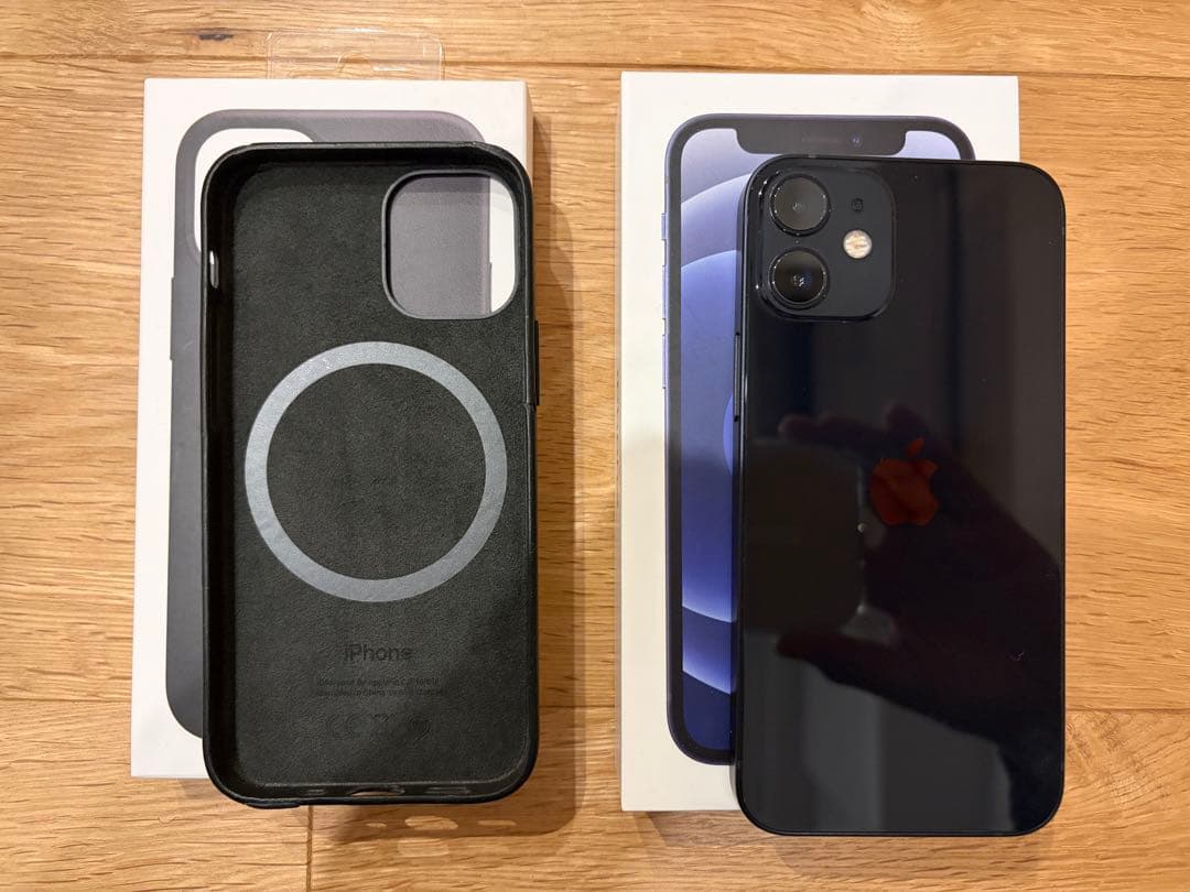 【美品】iPhone12 mini ブラック 128G 純正レザーケース付き